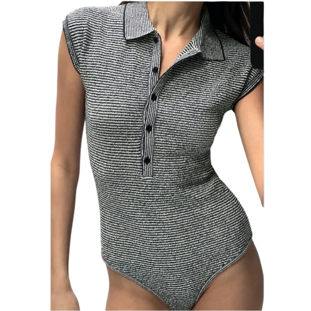 NWT Zara Women’s Navy and White Striped Bodysuit in a Size Large